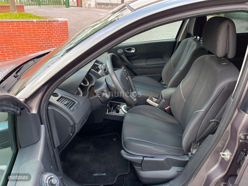 Renault Megane GRAND TOUR CONFORT EXPRESSION 1.9DCI de 2006 con 183.000 Km por 4.000 EUR. en Guipuzcoa