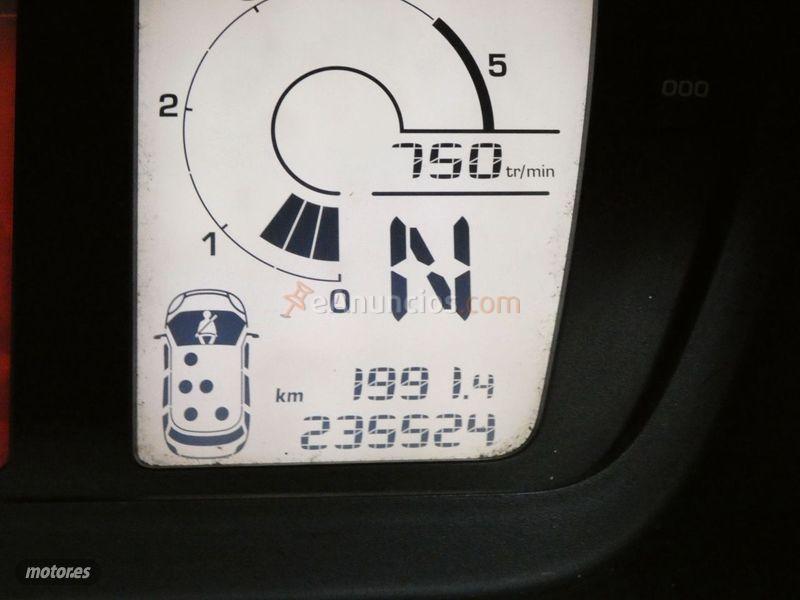 Citroen C4 Picasso 2.0 HDi CMP Exclusive de 2007 con 234.723 Km por 5.900 EUR. en Sevilla