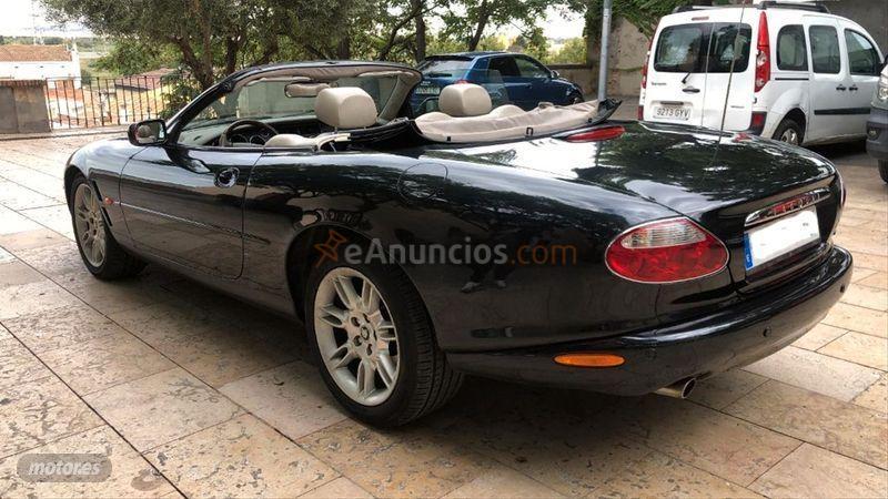 Jaguar XK XK8 CONVERTIBLE de 2001 con 124.000 Km por 14.500 EUR. en Madrid