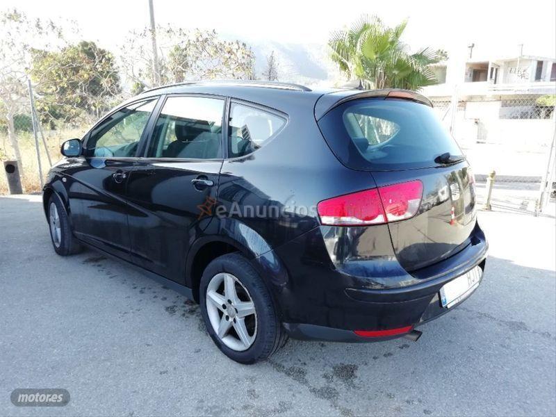 Seat Altea XL 1.6 TDI 105cv EEcomotive Reference de 2012 con 110.000 Km por 4.700 EUR. en Alicante