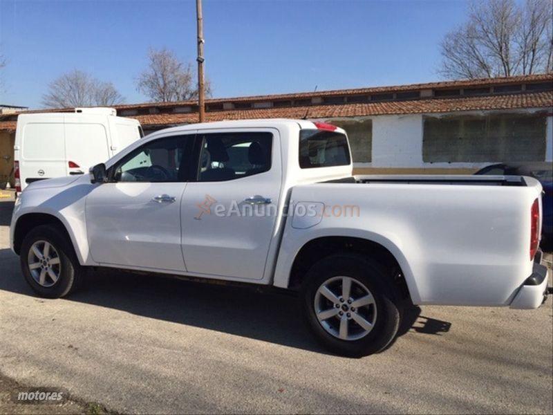 Mercedes Clase X X 220 d Pure 4Matic de 2019 con 35.000 Km por 32.900 EUR. en Madrid