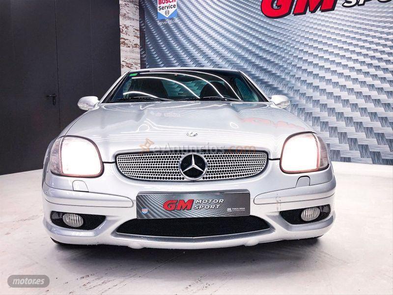 Mercedes Clase SLK SLK 320 de 2002 con 147.000 Km por 7.500 EUR. en Barcelona