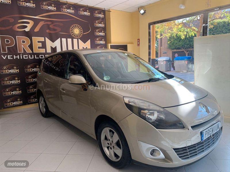 Renault Grand Scenic Dynamique dCi 110 7 plazas eco2 de 2011 con 228.000 Km por 5.999 EUR. en Valencia