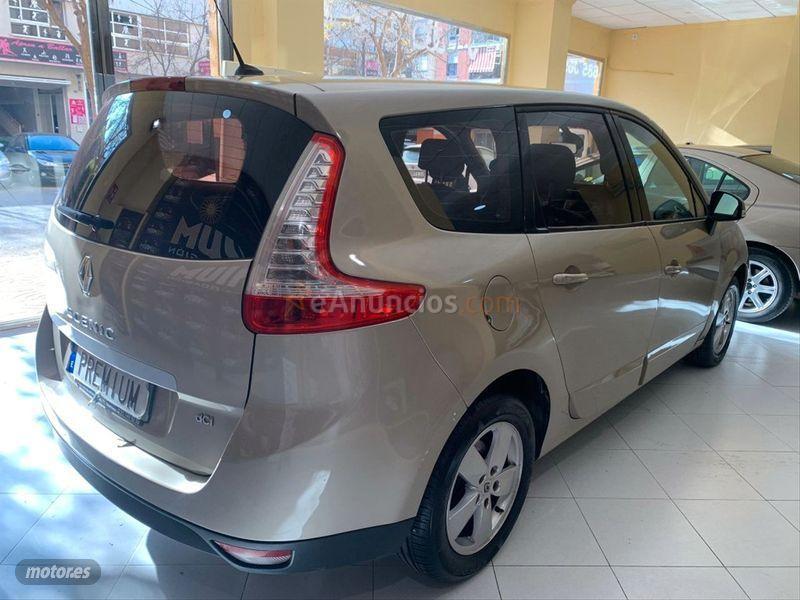 Renault Grand Scenic Dynamique dCi 110 7 plazas eco2 de 2011 con 228.000 Km por 5.999 EUR. en Valencia