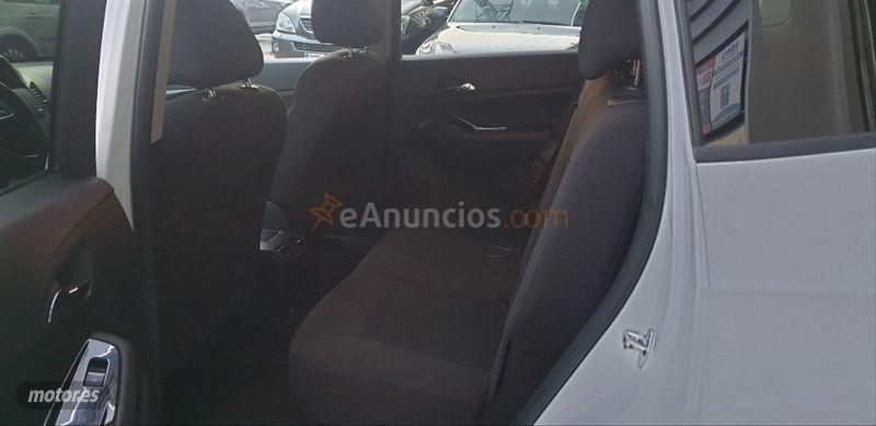 Chevrolet Orlando 2.0 VCDi LT de 2013 con 160.000 Km por 7.995 EUR. en Leon