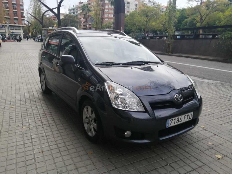 Toyota Corolla Verso 1.8 VVTi Luna 