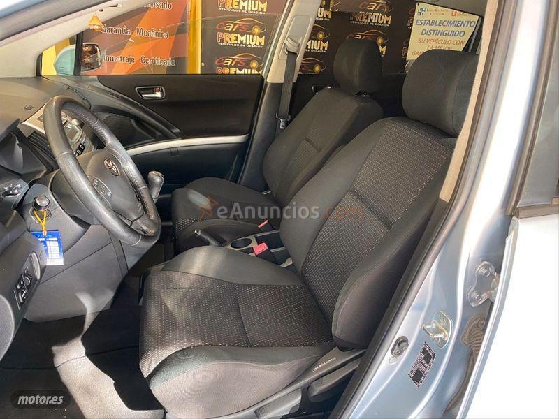 Toyota Corolla Verso 1.8 VVTi Luna de 2008 con 190.000 Km por 5.199 EUR. en Valencia