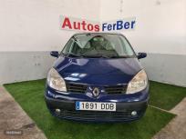 Renault Scenic CONFORT AUTHENTIQUE 1.4 16V de 2005 con 180.000 Km por 2.400 EUR. en Salamanca