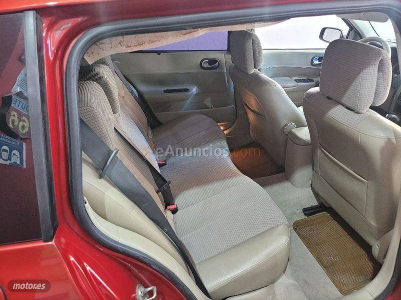 Renault Megane Grand Tour Privilege 1.9dCi Auto de 2007 con 179.000 Km por 3.820 EUR. en Tenerife