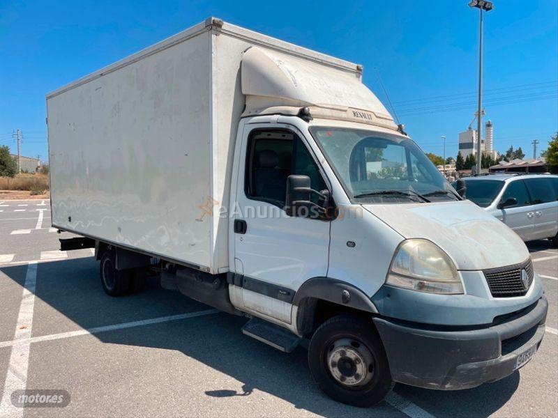 Renault Mascott 3.0dCi 160.65 3630 de 2005 con 256.000 Km por 6.900 EUR. en Alicante