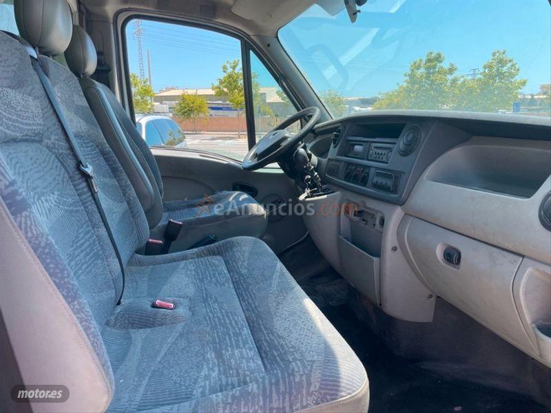 Renault Mascott 3.0dCi 160.65 3630 de 2005 con 256.000 Km por 6.900 EUR. en Alicante