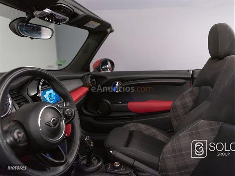 Mini Cooper Cooper Cabrio de 2018 con 61.000 Km por 24.750 EUR. en Malaga