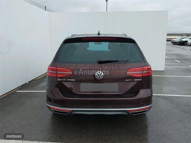 Volkswagen Passat Alltrack 2.0 TDI 140kW190CV BMT 4M DSG de 2017 con 153.300 Km por 20.800 EUR. en Sevilla