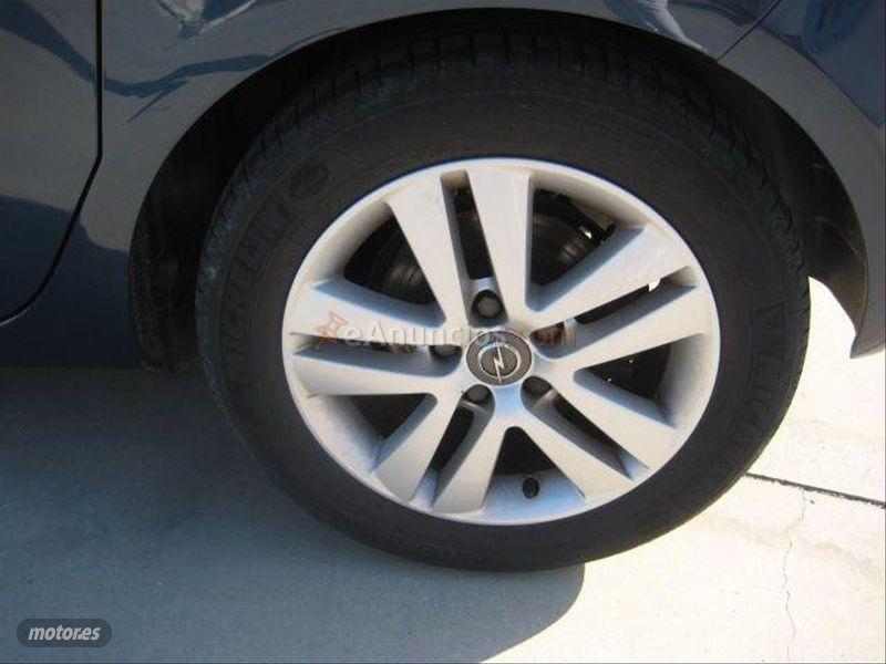 Opel Meriva 1.6 CDTI 110 CV SS Ecoflex Selective de 2014 con 138.000 Km por 8.500 EUR. en Malaga