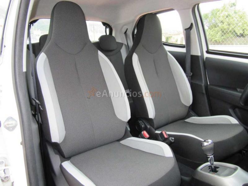 Toyota Aygo 1.0 VVT-i X-PLAY X-SHIFT 70CV 