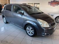 Toyota Corolla Verso 2.2 D4D 136 CV Sol de 2009 con 179.123 Km por 5.699 EUR. en Sevilla