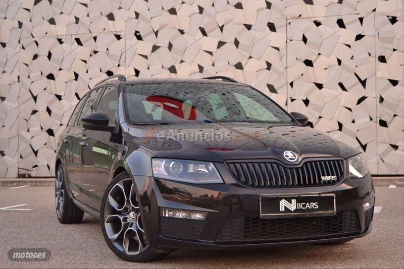 Skoda Octavia Combi 2.0 TDI CR 135KW 184cv DSG RS de 2016 con 74.000 Km por 22.900 EUR. en Pontevedra