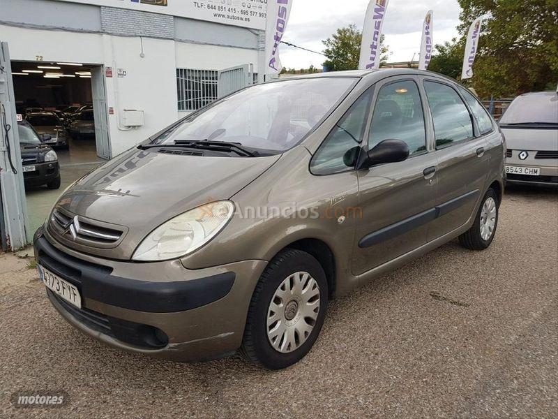 Citroen Xsara Picasso 1.6 HDi 92 LX Plus de 2007 con 288.000 Km por 2.100 EUR. en Valladolid