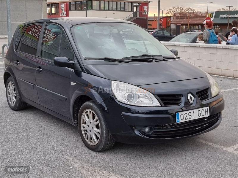Renault Scenic Dynamique 1.5dCi105 EU4 eco2 de 2008 con 222.000 Km por 2.800 EUR. en Granada