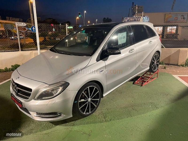 Mercedes Clase B B 180 CDI BlueEFFICIENCY de 2012 con 166.456 Km por 14.990 EUR. en Madrid