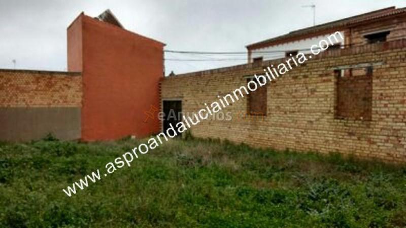 Terreno en venta en PILAS de 213 m2