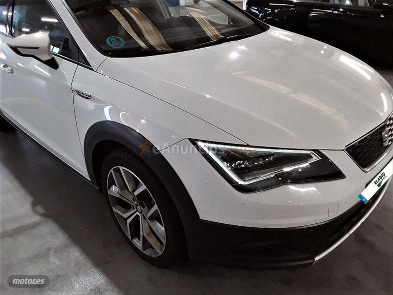 Seat Leon ST 2.0 TDI 184cv 4Drive DSG6 StSp Xper de 2015 con 179.000 Km por 14.490 EUR. en Madrid