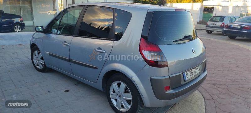 Renault Scenic CONFORT DYNAMIQUE 1.9DCI de 2005 con 203.400 Km por 2.490 EUR. en Alicante