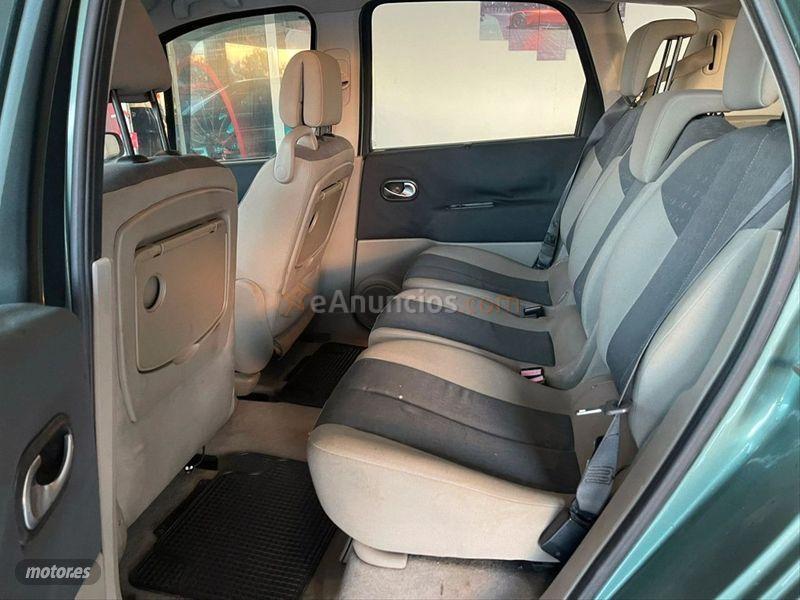 Renault Scenic CONFORT DYNAMIQUE 1.9DCI de 2003 con 75.324 Km por 2.499 EUR. en Sevilla