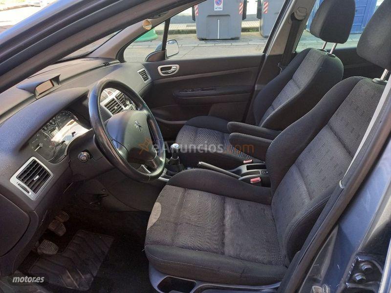 Peugeot 307 SW 1.6 HDi Pack de 2006 con 264.000 Km por 2.199 EUR. en Zamora