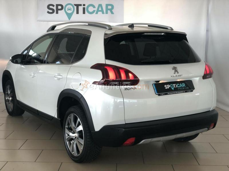 Peugeot 2008   1.2 PureTech 81KW (110CV)S&S EAT6 Allure