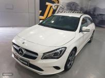 Mercedes Clase CLA CLA 200 d Shooting Brake de 2017 con 130.000 Km por 21.999 EUR. en Sevilla