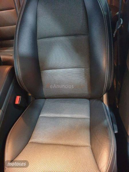 Mercedes Clase CLA CLA 200 d Shooting Brake de 2017 con 130.000 Km por 21.999 EUR. en Sevilla