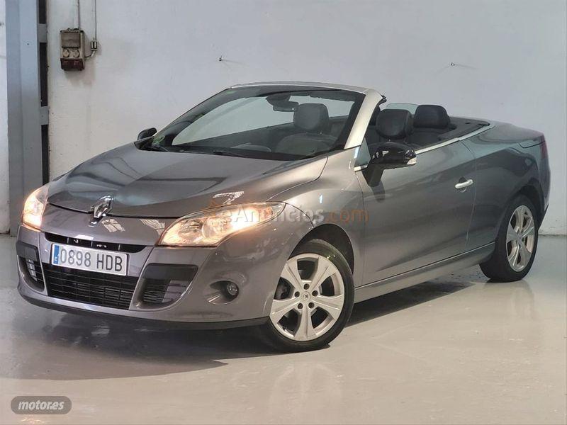 Renault Megane CoupeCabrio Dynamique dCi 110cv FAP de 2011 con 96.000 Km por 8.900 EUR. en Barcelona