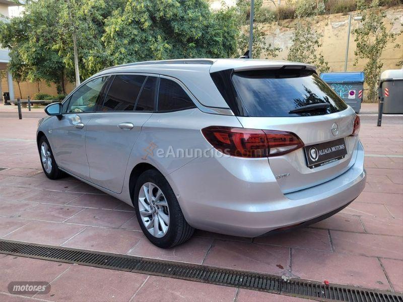 Opel Astra 1.2T SHR 107kW 145CV Elegance ST de 2020 con 17.000 Km por 17.300 EUR. en Barcelona