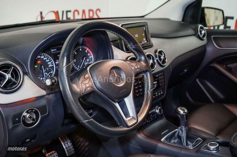 Mercedes Clase B B 180 CDI Sport AMG de 2015 con 146.890 Km por 13.700 EUR. en Pontevedra