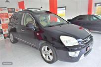 Kia Carens 2.0 CRDI VGT 140cv Emotion 7 plazas de 2007 con 211.000 Km por 6.900 EUR. en Pontevedra