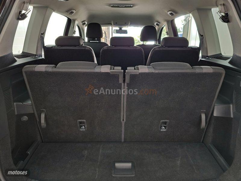 Volkswagen Touran Edition 1.6 TDI CR 110CV BMT de 2016 con 98.700 Km por 18.500 EUR. en Ourense