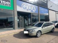 Renault Laguna G.Tour Luxe Privilege 2.0dCi 150CV E4 de 2006 con 217.000 Km por 5.500 EUR. en Burgos