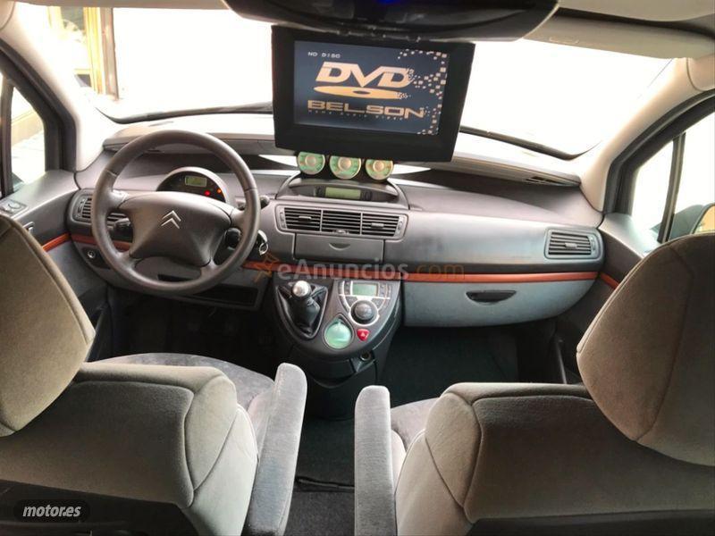 Citroen C8 2.0i 16v Premier II de 2006 con 179.000 Km por 4.500 EUR. en Madrid