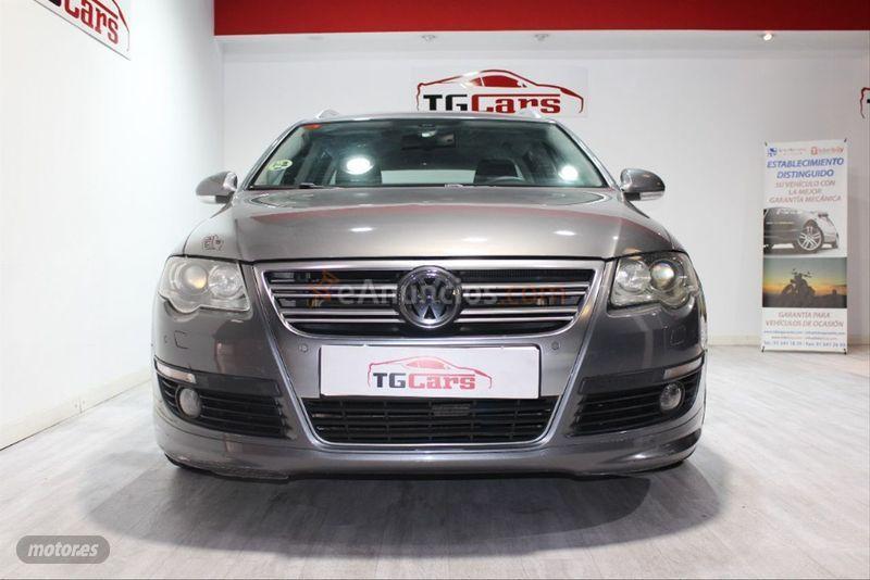 Volkswagen Passat Variant 2.0 TDI 170cv DPF DSG R Line de 2009 con 180.000 Km por 7.290 EUR. en Barcelona