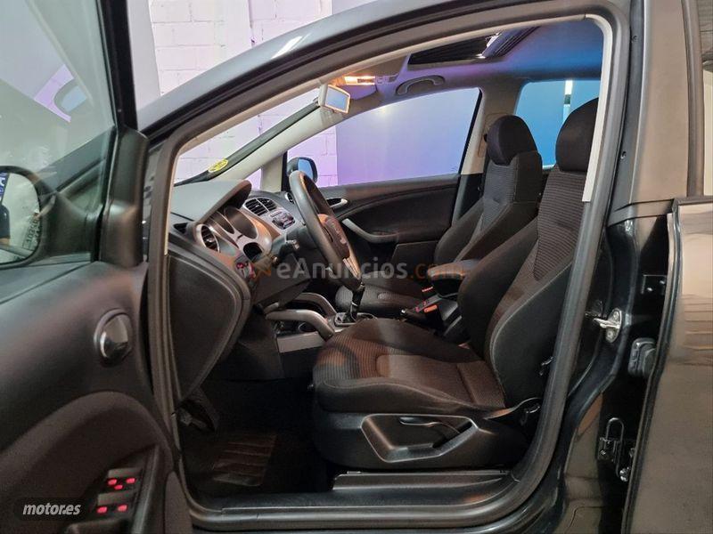 Seat Altea XL 2.0 TDI 140cv Style de 2011 con 199.000 Km por 6.990 EUR. en Madrid