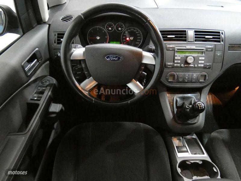 Ford Focus C-Max 1.8 TDCi Ghia de 2005 con 315.000 Km por 2.990 EUR. en Alicante
