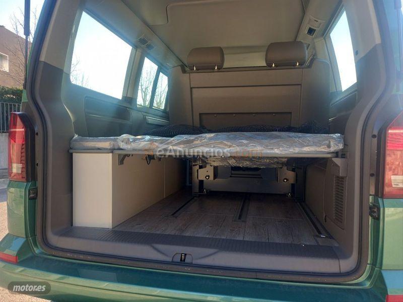 Volkswagen California Beach Camper TDI 110KW 150CV BMT DSG de 2021 con 7.300 Km por 58.900 EUR. en Barcelona