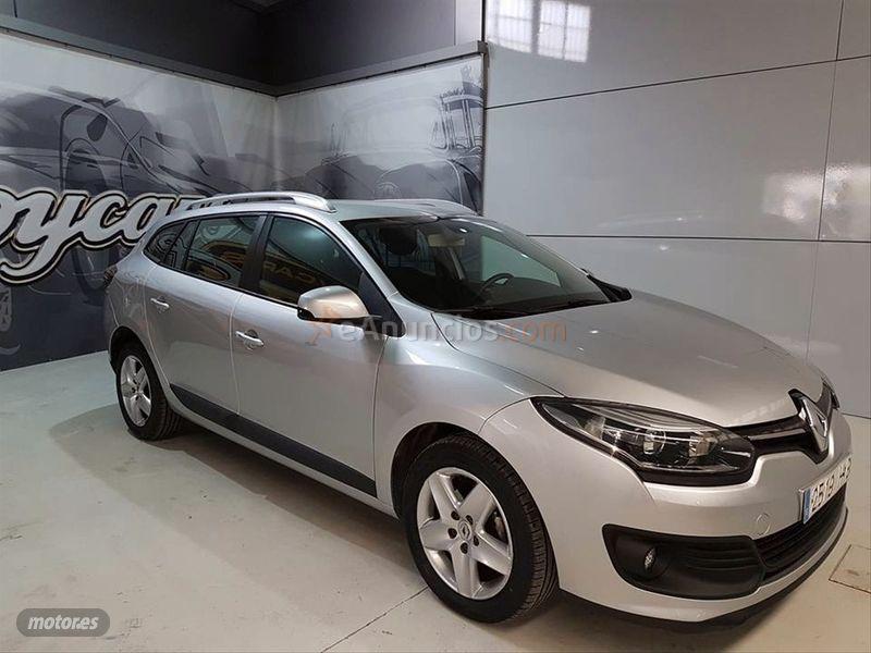 Renault Megane Sport Tourer Limited dCi 110 eco2 de 2014 con 120.000 Km por 8.500 EUR. en Sevilla