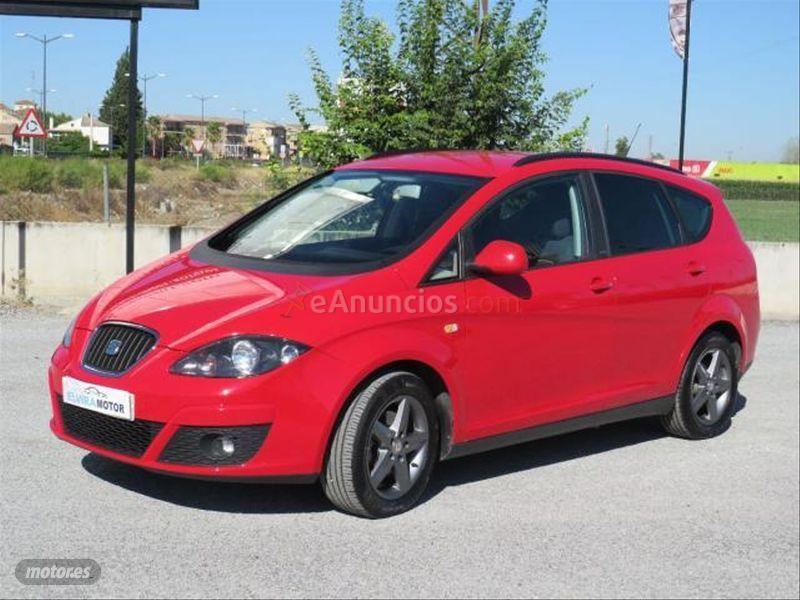 Seat Altea XL 1.6 TDI 105cv SS EEcomotive ITech de 2015 con 60.000 Km por 12.500 EUR. en Granada