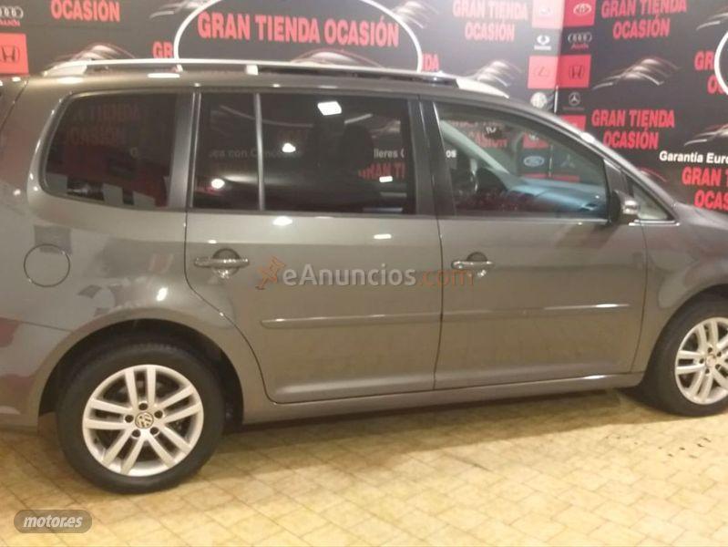 Volkswagen Touran 1.6 TDI 105cv Advance de 2011 con 192.324 Km por 10.490 EUR. en Madrid