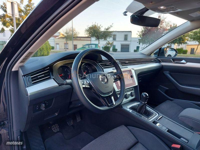 Volkswagen Passat Advance 2.0 TDI 110kW 150CV Variant de 2018 con 174.119 Km por 16.990 EUR. en Badajoz