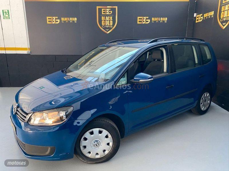 Volkswagen Touran 1.6 TDI 105cv Advance de 2011 con 189.000 Km por 10.990 EUR. en Madrid