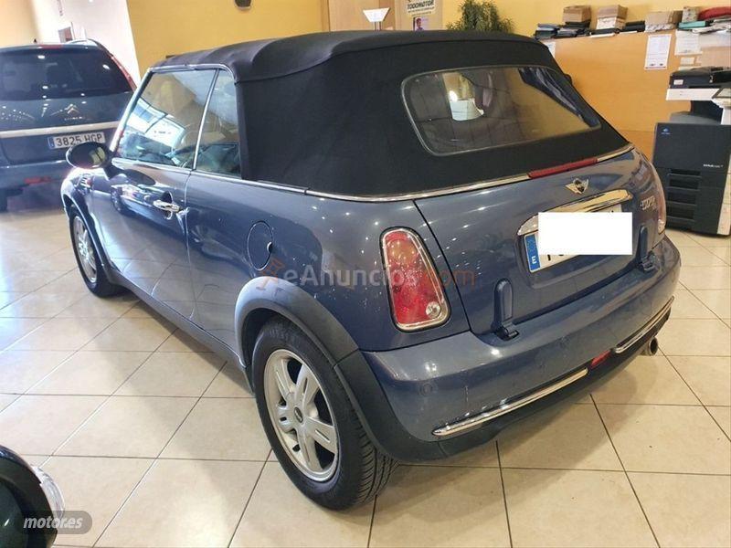 Mini Cooper Cooper Cabrio de 2006 con 132.000 Km por 8.500 EUR. en Jaen