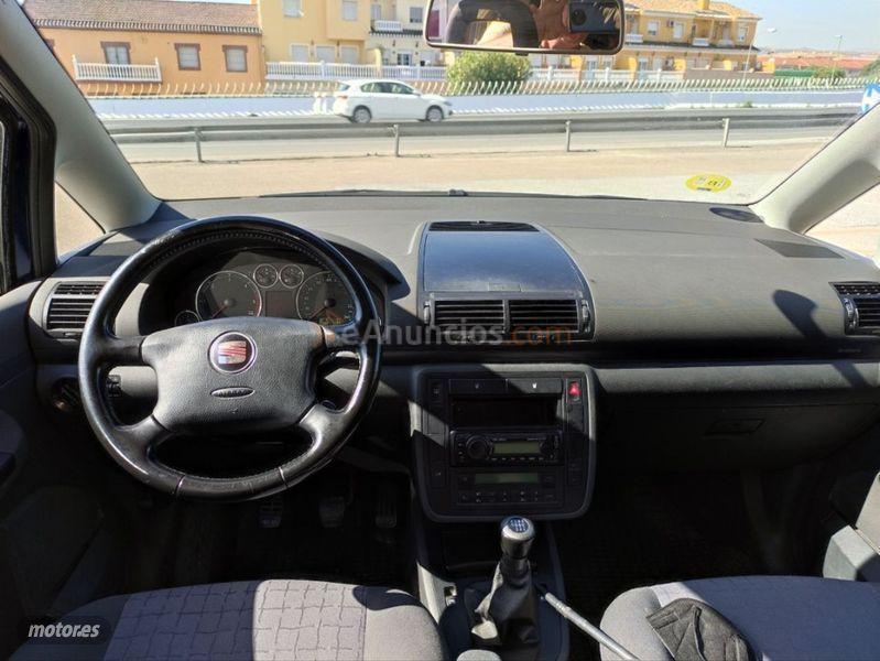 Seat Alhambra 2.0 TDI 140cv Fancy de 2006 con 167.000 Km por 5.900 EUR. en Granada